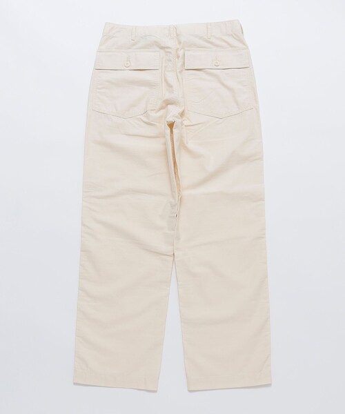 SHIPS(シップス)の「SHIPS: ベーシック ベイカー パンツ(スラックス・メンズ・オリーブ/コバルトブルー/ナチュラル・LARGE/MEDIUM/SMALL/X-LARGE)」の22枚目の写真