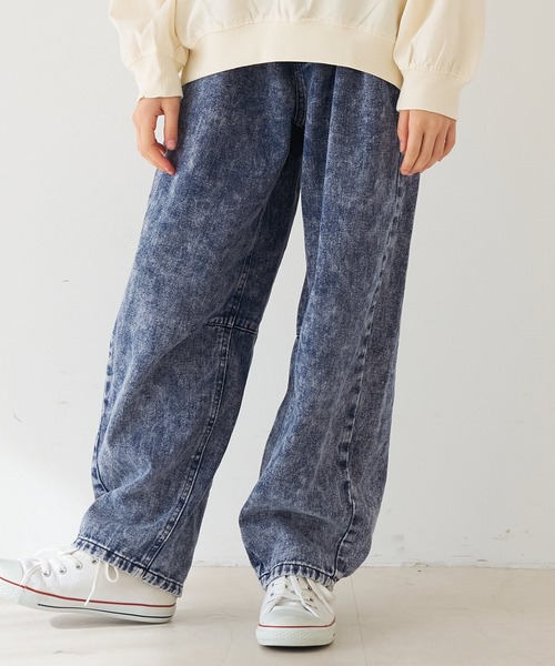 coca（coca）（コカ）の「キッズ　ケミカル加工デニムカーブパンツ（デニムパンツ・キッズ・ブラック/ブルー/ライトブルー/ライトベージュ・130/120/150/140）」の4枚目の写真