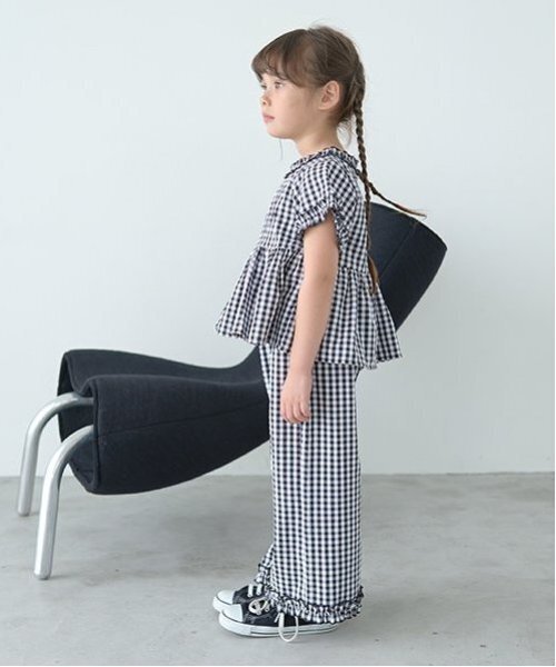 Lycee mine（リセマイン）の「【セットアップ】フリルブラウス&フリルワイドパンツ（セットアップ・キッズ・ブラック/サックスブルー/ライトグレー/カラフル/ブルー/ミント・120cm/140cm/130cm/150cm/110cm/100cm）」の18枚目の写真