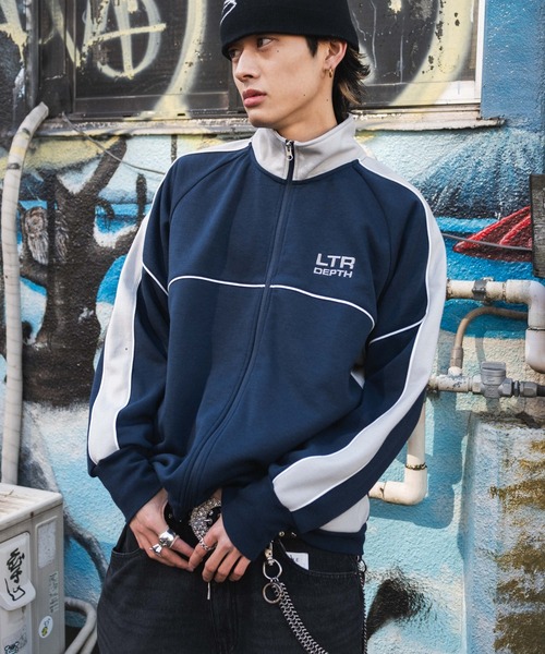 hide&seek track jacket ジャージ 新品 ネイビー Lサイズ hide&seek track jacket ジャージ 新品 ネイビー Lサイズ