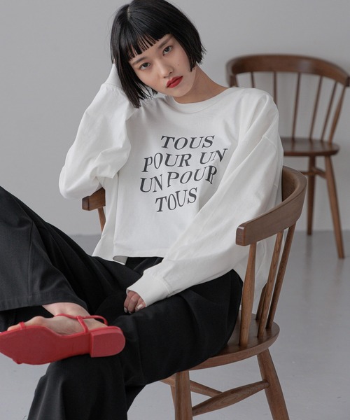 LOWRYS FARM（ローリーズファーム）の「ショートロゴプリントＬＳ　240591（Tシャツ/カットソー・レディース・ピンク/アイボリー/チャコールグレー・FREE）」の15枚目の写真