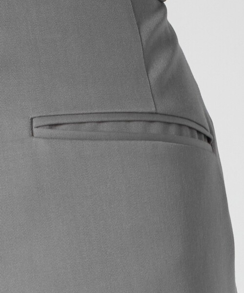 LOEFF（ロエフ）の「＜LOEFF＞ギャバジン  バギーパンツ（その他パンツ・レディース・ブラック/グレー・0/1/00）」の3枚目の写真