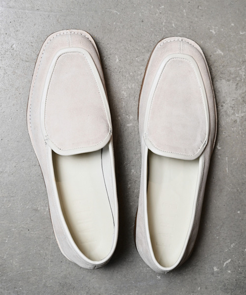 EARLE(アール)の「EARLE アール / E belgain shoes ベルジャンシューズ ローファー / ER5101(ローファー・メンズ・ライトベージュ/ブラック・40/41/42/43)」の2枚目の写真
