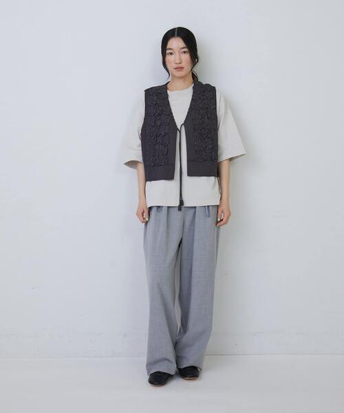 conges payes ADIEU TRISTESSE(コンジェ ペイエ アデュートリステス)の「インドコットンサテンベスト(ベスト・レディース・チャコールグレー/オフホワイト・38)」の9枚目の写真