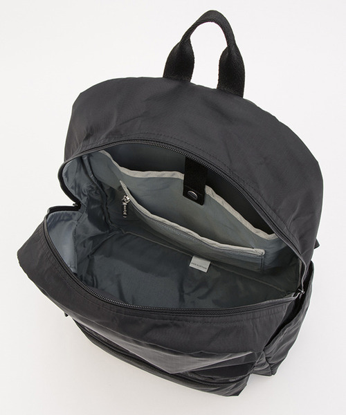 LeSportsac(レスポートサック)の「CLASSIC EVERYDAY BP 【日本限定】リサイクルドブラックJP(バックパック/リュック・レディース・ブラック・FREE)」の9枚目の写真
