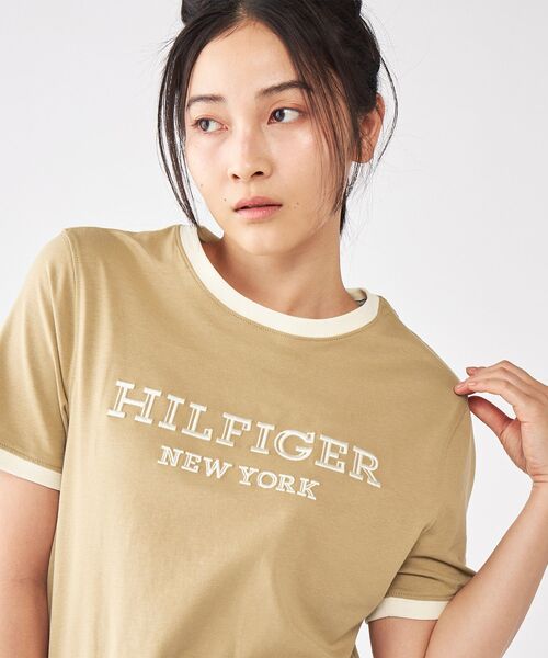 TOMMY HILFIGER(トミーヒルフィガー)の「【オンライン限定】【ユニセックス】トミーヒルフィガー モノタイプリンガーTシャツ(Tシャツ/カットソー・メンズ・ブルー/ホワイト/ネイビー/ベージュ・X-LARGE/X-SMALL/SMALL/LARGE/MEDIUM)」の3枚目の写真