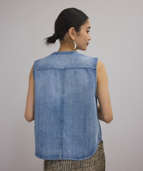 RED CARD TOKYO(レッドカード)の「【RED CARD TOKYO(レッドカードトーキョー)for SALON】別注GILET blouse / デニムジレベスト(ベスト・レディース・ブルー系その他6・FREE)」の3枚目の写真