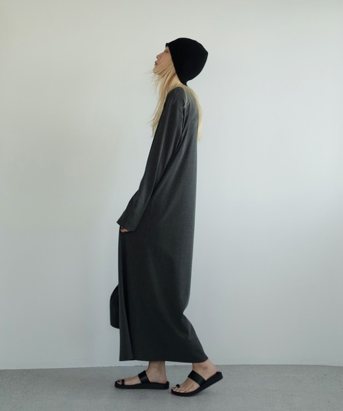 anuke（アンヌーク）の「Back Layered Onepiece（ワンピース・レディース・チャコールグレー/ブラック/ホワイト・36inch/38inch）」の10枚目の写真