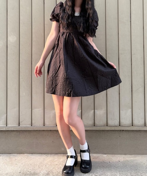 m me eme ビジューカラーリボンミニワンピース　ブラック M me eme／Back ribbon flower mini one piece (eme10351) | All