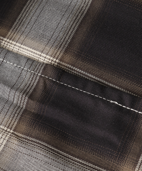 ACME FURNITURE(アクメファニチャー)の「OMBRE CHECK PILLOW CASE 43x63 ピローケース(インテリア雑貨・レディース・ブラウン・FREE)」の6枚目の写真