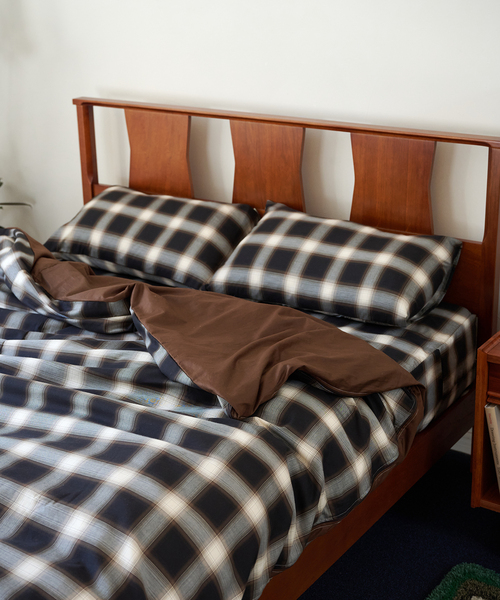 ACME FURNITURE(アクメファニチャー)の「OMBRE CHECK PILLOW CASE 43x63 ピローケース(インテリア雑貨・レディース・ブラウン・FREE)」の12枚目の写真