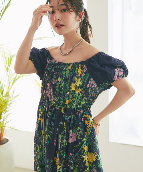 ラブティックボンボン エンブロイダリーフラワープリントワンピース LBZ1051409A0008 レディース SIZE 36 (XS) La boutique BonBon 中古 最強着映え】エンブロイダリーフラワープリントワンピース
