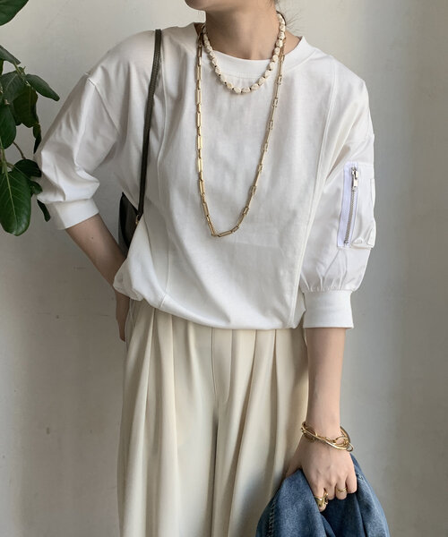 DouDou(ドゥドゥ)の「【WEB限定】MA1ポケット切替プルオーバー(Tシャツ/カットソー・レディース・ブラック/カーキ/オフホワイト・FREE)」の11枚目の写真
