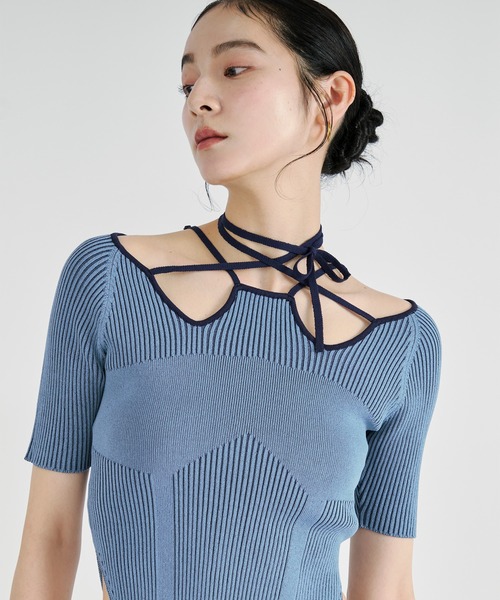 Ezick（エジック）の「2way design code neck　イレリブ配色トップス（ニット/セーター・レディース・パープル/ネイビー/ブラック/サックスブルー/ブラウン/ボルドー/ライトブルー・FREE）」の16枚目の写真