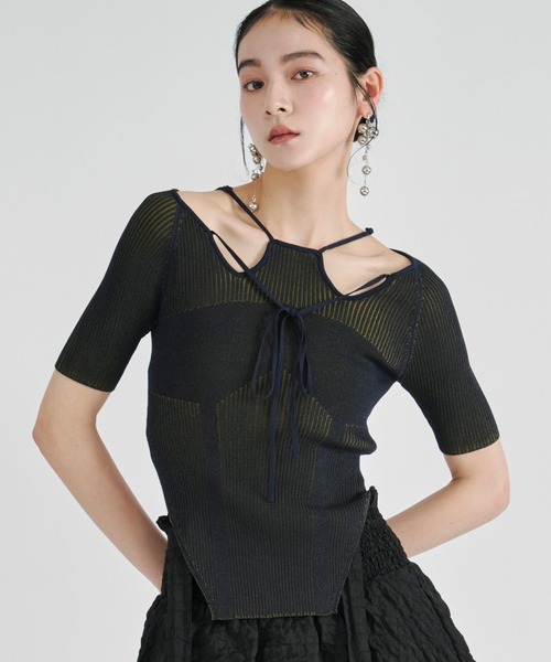 Ezick（エジック）の「2way design code neck　イレリブ配色トップス（ニット/セーター・レディース・パープル/ネイビー/ブラック/サックスブルー/ブラウン/ボルドー/ライトブルー・FREE）」の18枚目の写真