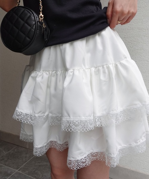 Lots of Love（ロッツオブラブ）の「レースティアードミニスカート（スカート・レディース・ブラック/ホワイト・M）」の2枚目の写真