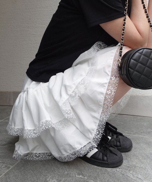 Lots of Love（ロッツオブラブ）の「レースティアードミニスカート（スカート・レディース・ブラック/ホワイト・M）」の5枚目の写真