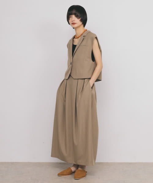 KBF（ケイビーエフ）の「ルーズテーラードベスト（その他アウター・レディース・ベージュ系その他/ブラック・ONE）」の17枚目の写真