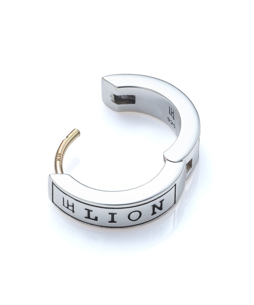 LION HEART(ライオンハート)の「“for Gift”クラッチピアス(ロゴ)/シルバー925【LION HEART / ライオンハート】(ピアス(片耳用)・メンズ・シルバー/シルバー×ブラック・ONE SIZE)」の6枚目の写真