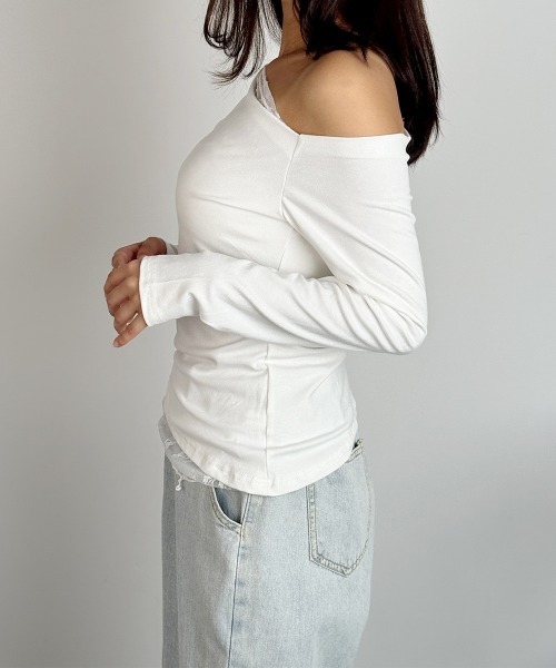 VIVID LADY（ビビッドレディー）の「レース レイヤード風 オフショルダー Tシャツ 長袖（Tシャツ/カットソー・レディース・アイボリー/ブラック/ライトブルー・FREE）」の19枚目の写真