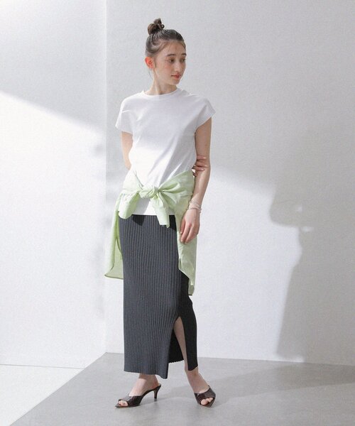 La TOTALITE（ラトータリテ）の「【洗える】スムースハイネックプルオーバー（Tシャツ/カットソー・レディース・ホワイト/ボルドー/ベージュ/ネイビー・FREE）」の6枚目の写真
