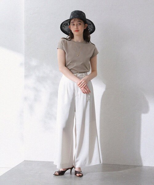 La TOTALITE（ラトータリテ）の「【洗える】スムースハイネックプルオーバー（Tシャツ/カットソー・レディース・ホワイト/ボルドー/ベージュ/ネイビー・FREE）」の11枚目の写真