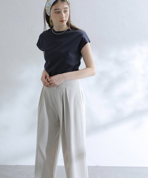 La TOTALITE（ラトータリテ）の「【洗える】スムースハイネックプルオーバー（Tシャツ/カットソー・レディース・ホワイト/ボルドー/ベージュ/ネイビー・FREE）」の22枚目の写真