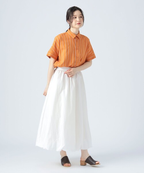 BEAMS HEART(ビームスハート)の「先染め ストライプ ボリューム シャツ(シャツ/ブラウス・レディース・チャコールグレー/オレンジ/ベージュ・FREE)」の13枚目の写真
