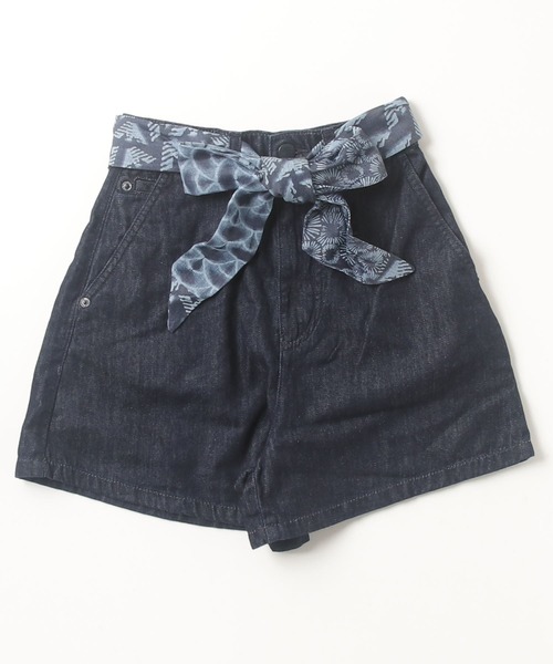 EMPORIO ARMANI（エンポリオアルマーニ）の「【エンポリオ アルマーニ】ハイライズ ショートパンツ J77 デニム プリントサッシュ（デニムパンツ・レディース・インディゴブルー・28inch/25inch/26inch）」の4枚目の写真