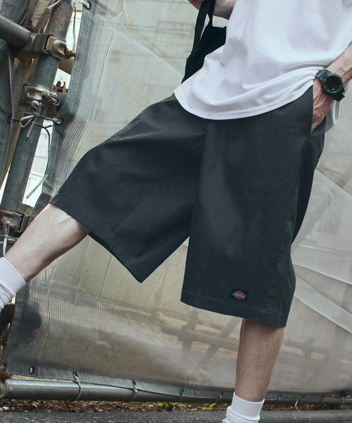 Dickies（ディッキーズ）の「【ROOPTOKYO別注】Dickies/ディッキーズ EASY WORK SHORTSイージーワークショーツ 2026年春夏（チノパンツ・メンズ・ダークネイビー/ブラック/カーキ/チャコールグレー・S/M/L/XL）」の2枚目の写真