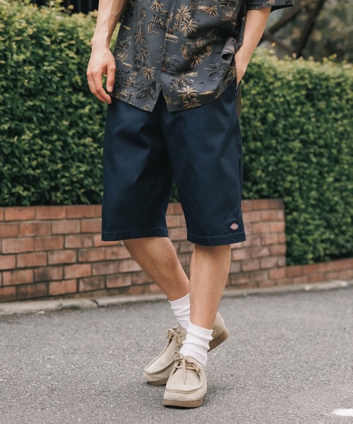 Dickies（ディッキーズ）の「【ROOPTOKYO別注】Dickies/ディッキーズ EASY WORK SHORTSイージーワークショーツ 2026年春夏（チノパンツ・メンズ・ダークネイビー/ブラック/カーキ/チャコールグレー・S/M/L/XL）」の4枚目の写真