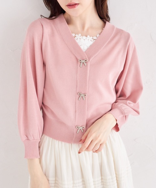 tocco closet(トッコ クローゼット)の「取り外し可能なビジューリボン付きカーディガン(カーディガン/ボレロ・レディース・ブラック/ホワイト/ピンク・M)」の17枚目の写真