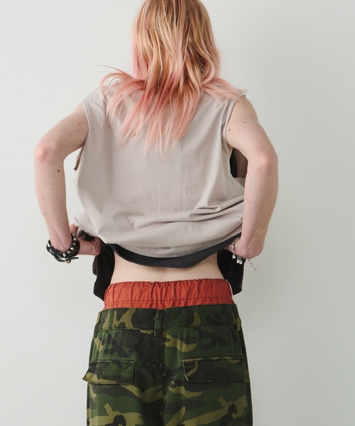 AIVER（アイバー）の「AIVER　カモレイヤードカーゴパンツ（カーゴパンツ・メンズ・チャコールグレー/カーキ・SMALL/MEDIUM/LARGE）」の18枚目の写真