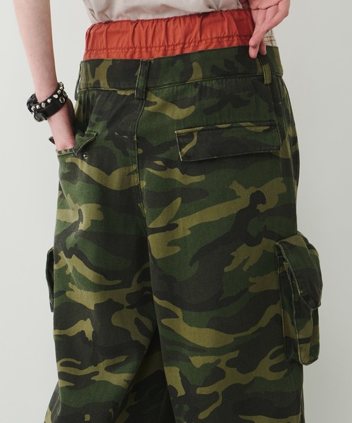 AIVER（アイバー）の「AIVER　カモレイヤードカーゴパンツ（カーゴパンツ・メンズ・チャコールグレー/カーキ・SMALL/MEDIUM/LARGE）」の21枚目の写真