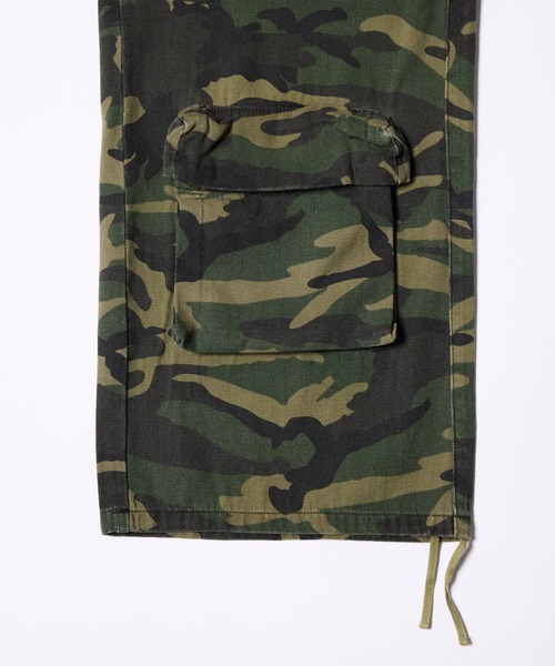 AIVER（アイバー）の「AIVER　カモレイヤードカーゴパンツ（カーゴパンツ・メンズ・チャコールグレー/カーキ・SMALL/MEDIUM/LARGE）」の10枚目の写真