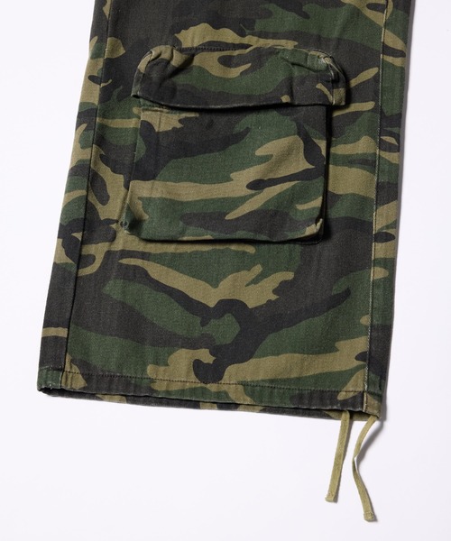 AIVER（アイバー）の「AIVER　カモレイヤードカーゴパンツ（カーゴパンツ・メンズ・チャコールグレー/カーキ・SMALL/MEDIUM/LARGE）」の9枚目の写真