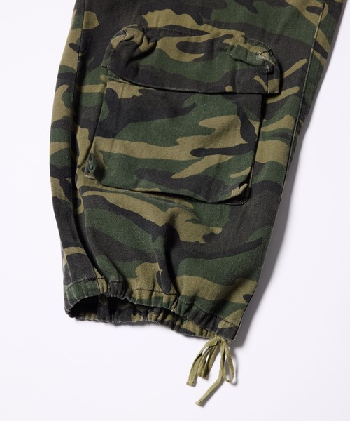 AIVER（アイバー）の「AIVER　カモレイヤードカーゴパンツ（カーゴパンツ・メンズ・チャコールグレー/カーキ・SMALL/MEDIUM/LARGE）」の7枚目の写真