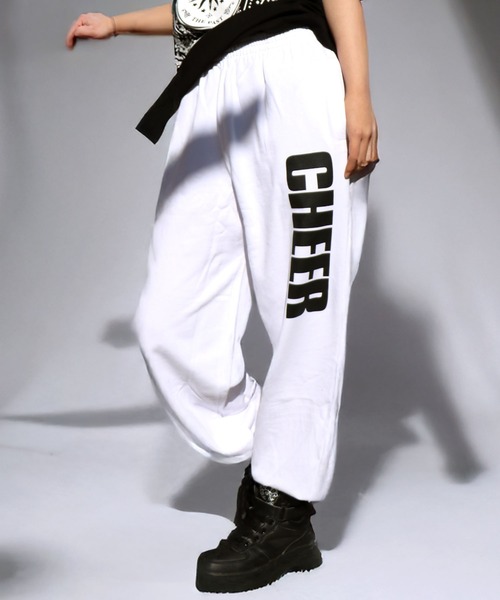 CHEER(チアー)の「サイドプリントルーズフィットスウェットパンツ(スウェットパンツ・レディース・ブルー/グリーン/ホワイト・S/M/L)」の12枚目の写真