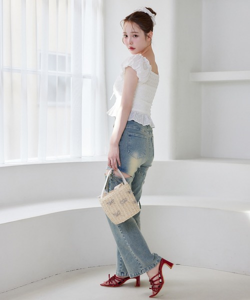 one after another NICE CLAUP（ワンアフターアナザーナイスクラップ）の「シャーリングブラウス（シャツ/ブラウス・レディース・ブラック/ホワイト/サックスブルー・FREE）」の6枚目の写真