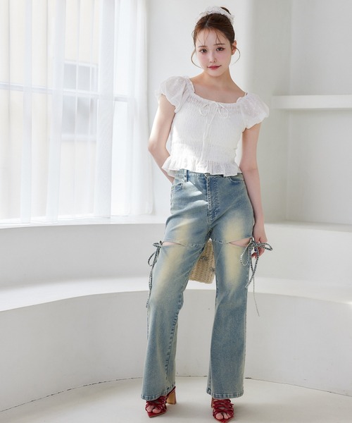 one after another NICE CLAUP（ワンアフターアナザーナイスクラップ）の「シャーリングブラウス（シャツ/ブラウス・レディース・ブラック/ホワイト/サックスブルー・FREE）」の4枚目の写真