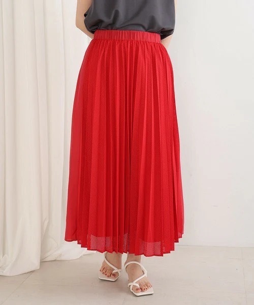 Bou Jeloud（ブージュルード）の「パンチングレザータックフレアスカート（スカート・レディース・グレー/ブラック/レッド・FREE）」の6枚目の写真