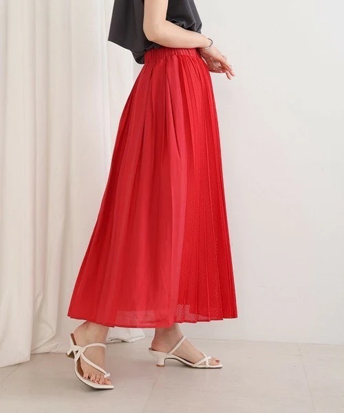 Bou Jeloud（ブージュルード）の「パンチングレザータックフレアスカート（スカート・レディース・グレー/ブラック/レッド・FREE）」の10枚目の写真