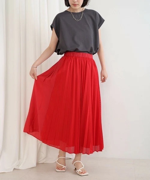 Bou Jeloud（ブージュルード）の「パンチングレザータックフレアスカート（スカート・レディース・グレー/ブラック/レッド・FREE）」の11枚目の写真