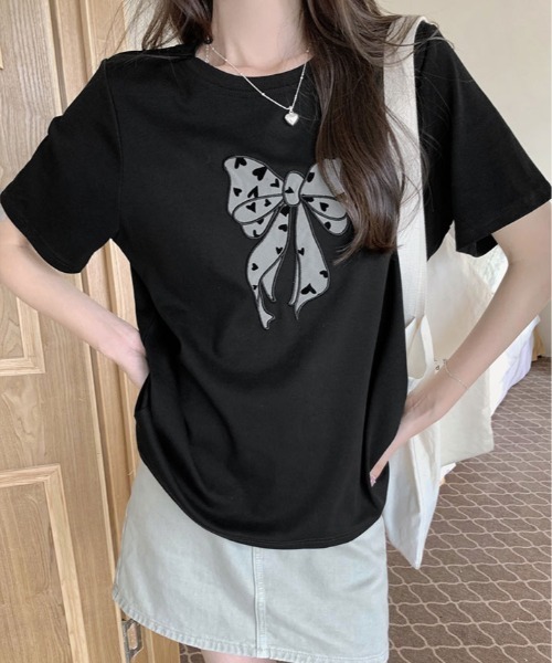 kirakiraShop(キラキラショップ)の「リボン 刺繍 デザイン Tシャツ(Tシャツ/カットソー・レディース・ブラック/グレー/ホワイト・FREE)」の2枚目の写真