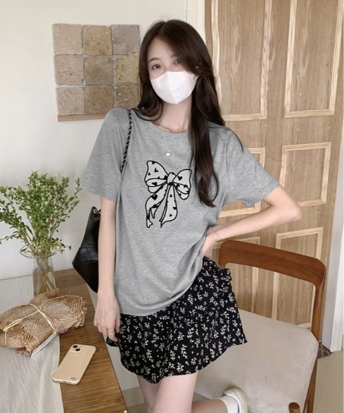kirakiraShop(キラキラショップ)の「リボン 刺繍 デザイン Tシャツ(Tシャツ/カットソー・レディース・ブラック/グレー/ホワイト・FREE)」の11枚目の写真