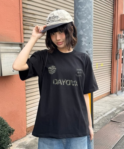 DAYDAY（デイデイ）の「ゲームロゴ S/S Ｔシャツ（Tシャツ/カットソー・レディース・ホワイト/ブラック・XL/L/M）」の6枚目の写真