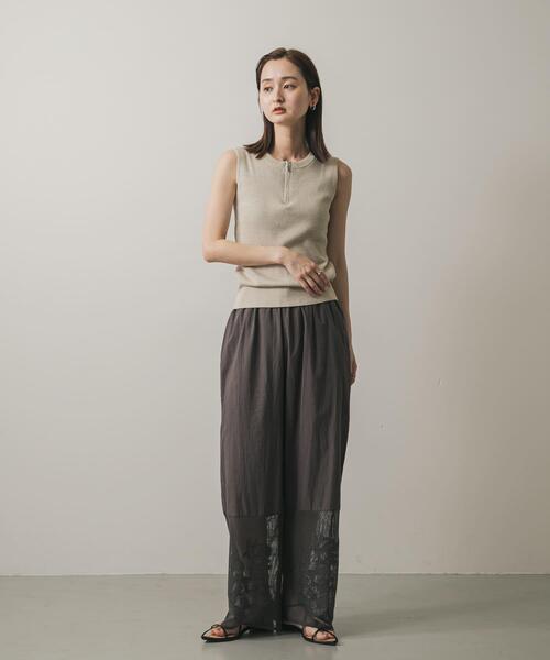 SENSE OF PLACE by URBAN RESEARCH（センスオブプレイスバイアーバンリサーチ）の「フロントジップメランジセーター（ニット/セーター・レディース・ベージュ/ブラウン/グレー・ONE）」の10枚目の写真