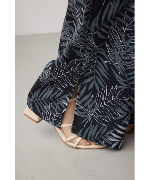 AZUL by moussy(アズールバイマウジー)の「【UVカット、速乾、接触冷感】ひんやり♪C/T冷感イージーパンツ ワイドパンツ 春服 夏服 秋服 総柄 体系カバー リラックス(スラックス・レディース・ブラック/ブラック系その他/ライトグレー・SMALL/MEDIUM)」の15枚目の写真