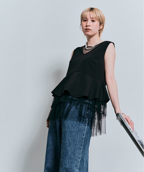 W:Huku(フーク)の「ソフトチュール ティアード ペプラム シアー トップス / ノースリーブ 袖なし(タンクトップ・レディース・オフホワイト/ブラック・FREE)」の12枚目の写真