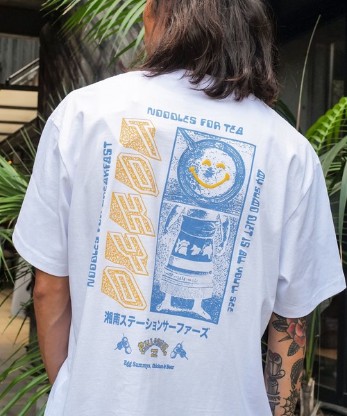 BILLABONG(ビラボン)の「BILLABONG メンズ DESTINATION TOKYO Tシャツ 【2025年秋冬モデル】/ビラボンバックプリント半袖Tシャツ(Tシャツ/カットソー・メンズ・ホワイト/ブラック・MEDIUM/X-LARGE/LARGE)」の2枚目の写真